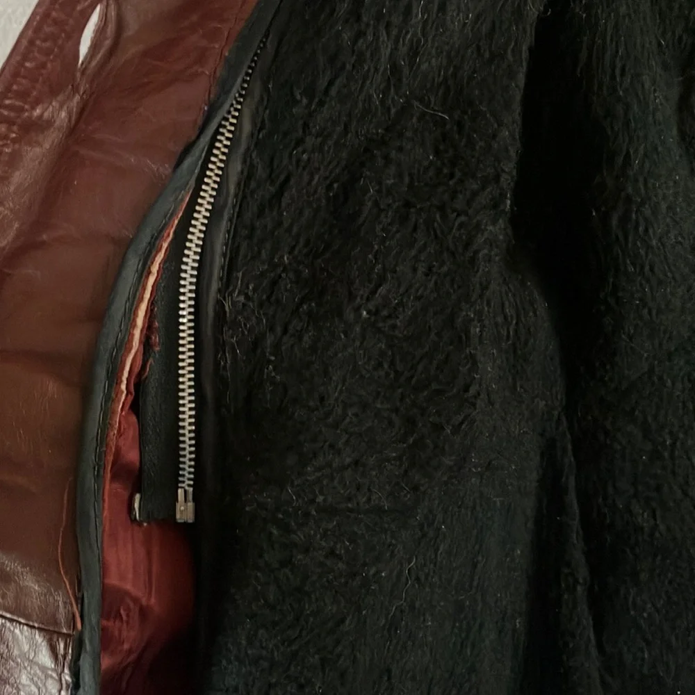 Vintage Burgundy Leather Button Up Jacket with Removable Winter Lining - Picture 9 of 14